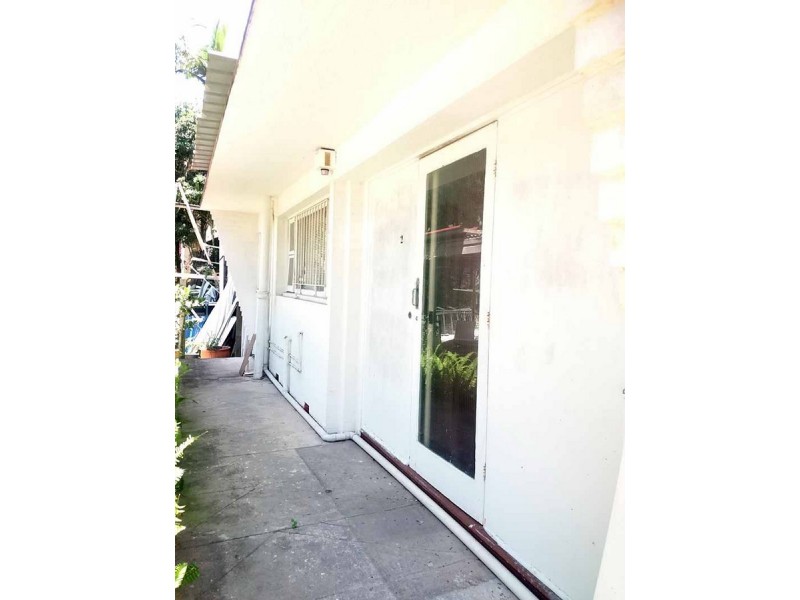 2/70 Hampstead Road, Highgate Hill QLD 4101