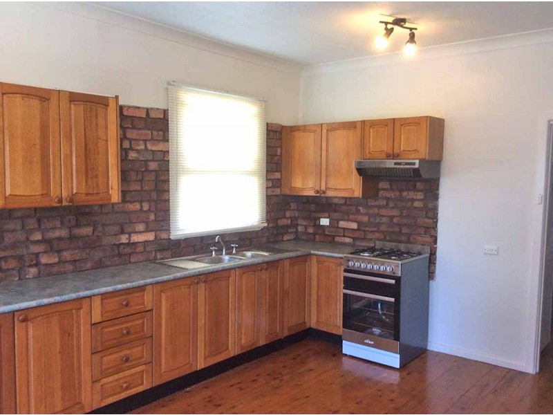 87 Bridge Road, Westmead NSW 2145