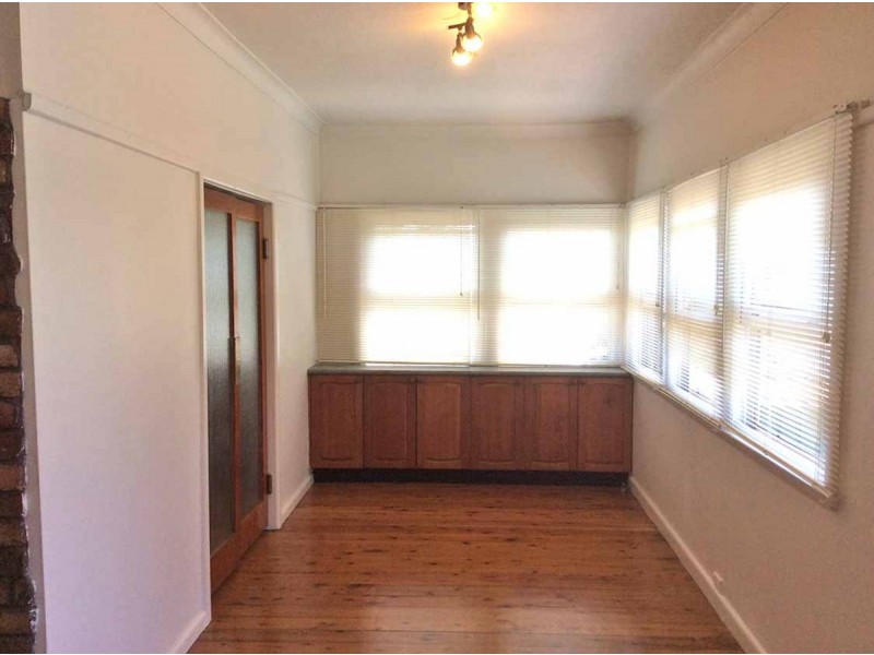 87 Bridge Road, Westmead NSW 2145