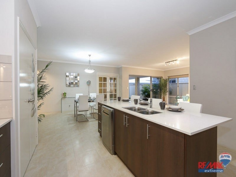 9 Dalmeny Link, Burns Beach WA 6028