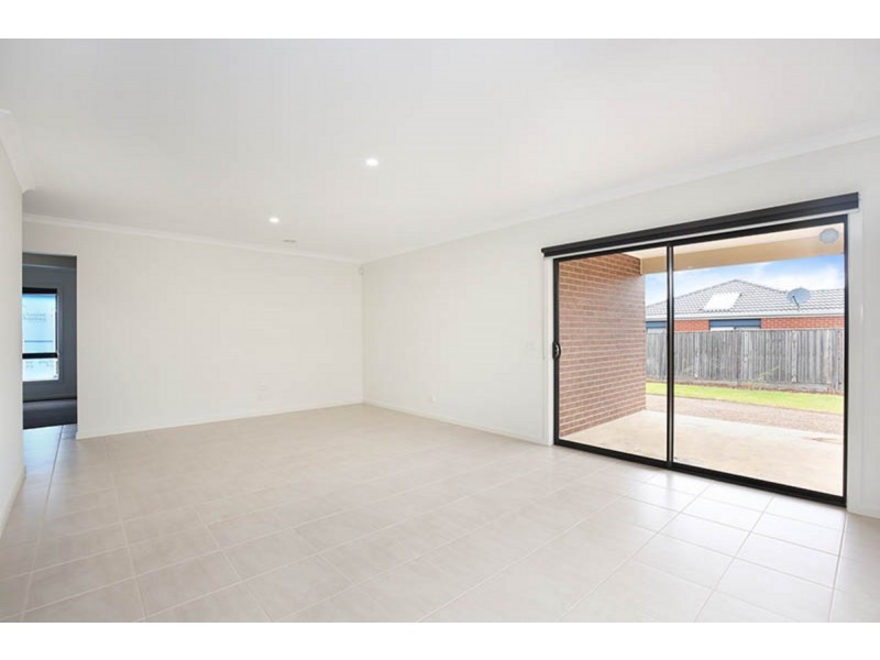 97 Oakpark Drive, Melton West VIC 3337