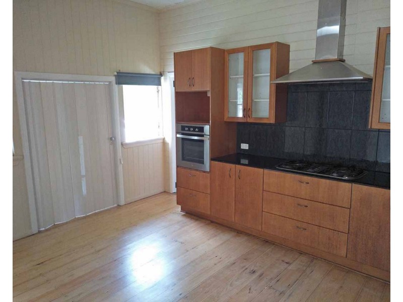 43 Lawrence Street, Gympie QLD 4570