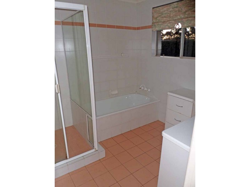 15 Arcadia Court, Highfields QLD 4352