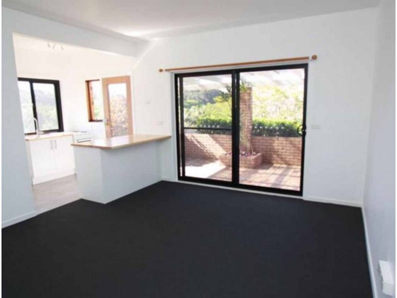 42 Yamble Drive, Ocean Shores NSW 2483