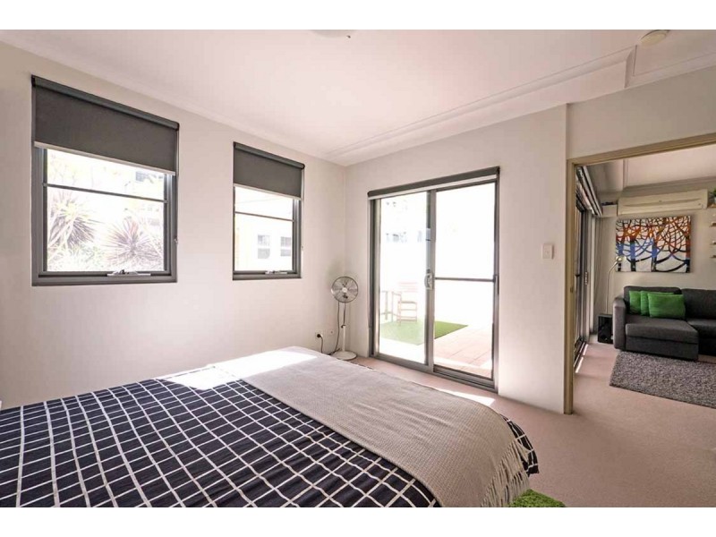 25/154 Newcastle Street, Perth WA 6000