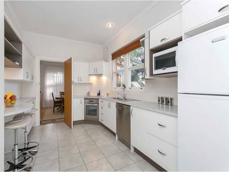 2 Esk Street, Cumberland Park SA 5041