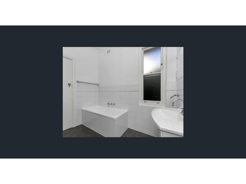 2 Esk Street, Cumberland Park SA 5041