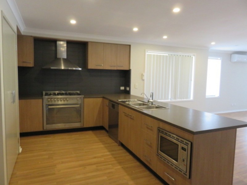 24 Wattlebird Drive, Burton SA 5110