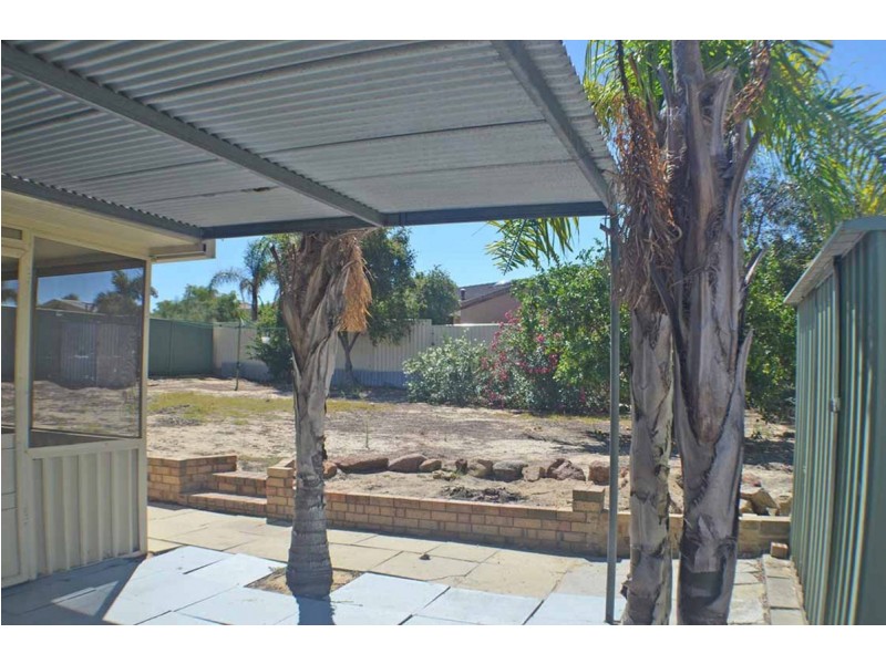 53 Williambury Drive, Yangebup WA 6164