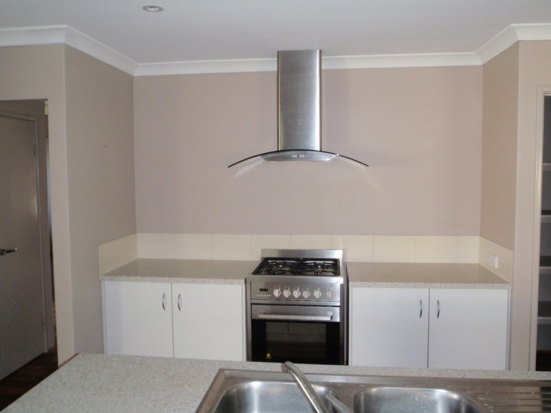 22 Cologne Parkway, Piara Waters WA 6112
