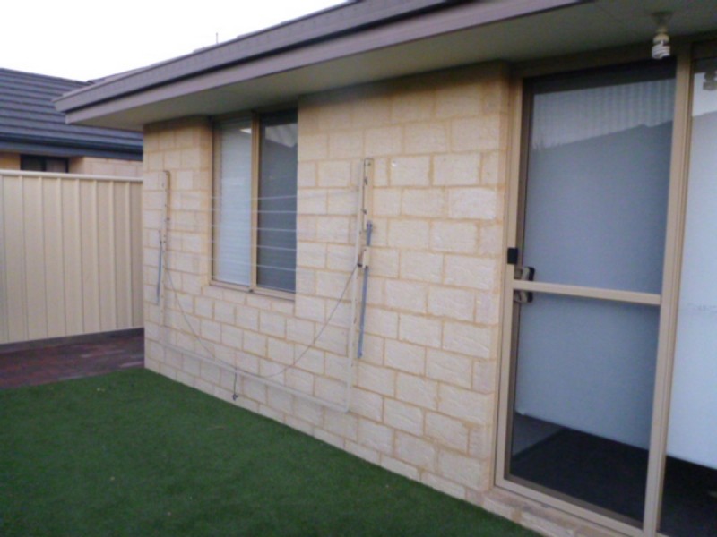 22 Cologne Parkway, Piara Waters WA 6112