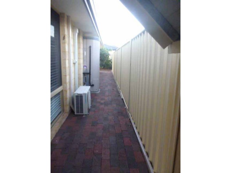 22 Cologne Parkway, Piara Waters WA 6112