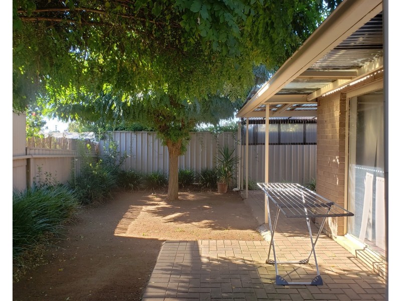 8 Colville Drive, Willaston SA 5118