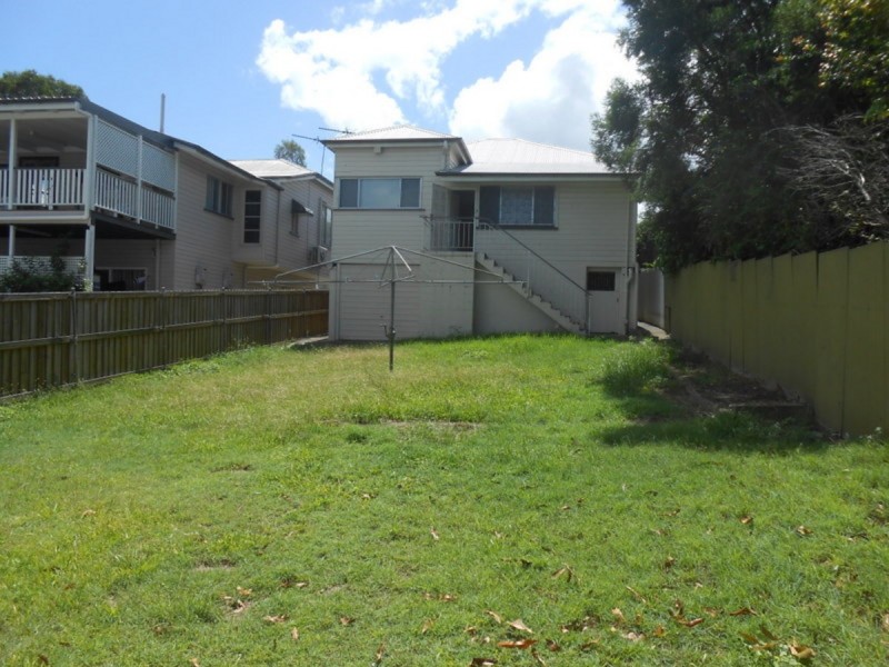 17 Stafford Street, Windsor QLD 4030