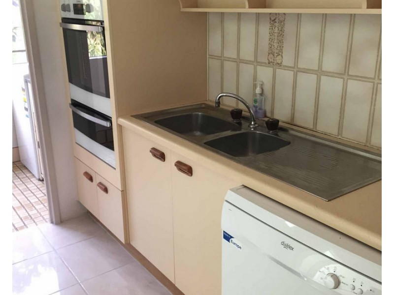 3/15 Hale Street, North Ward QLD 4810