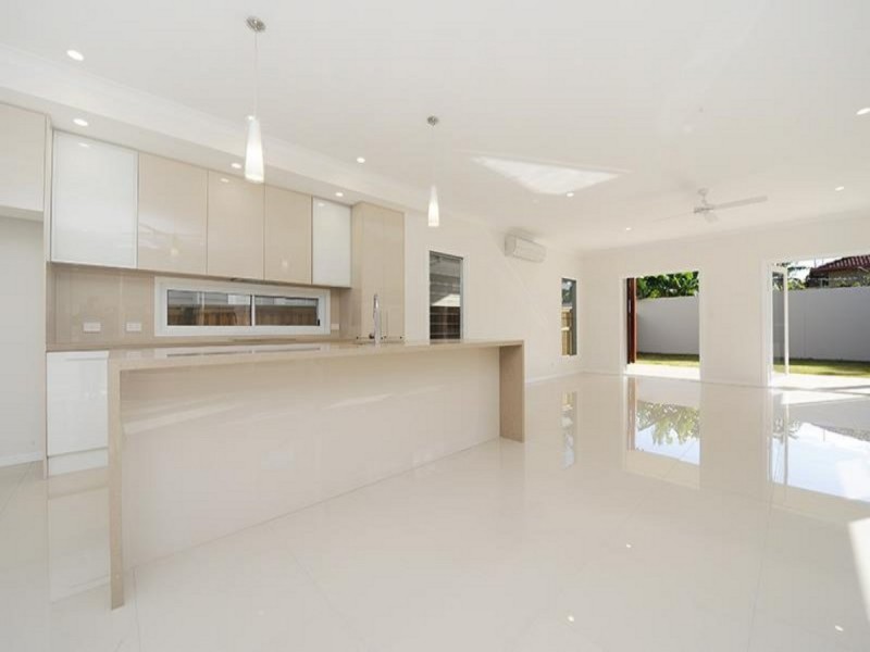 27A Macdonald Street, Dicky Beach QLD 4551