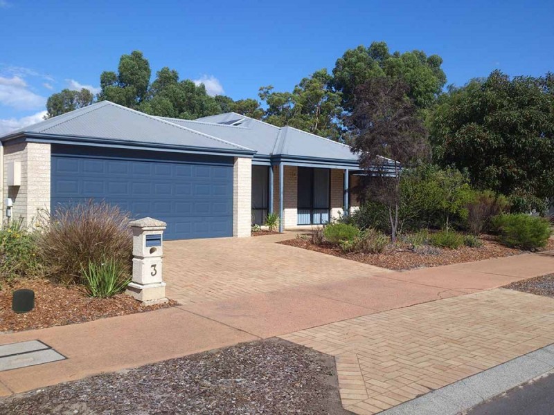 3 Murchison Parade, Millbridge WA 6232