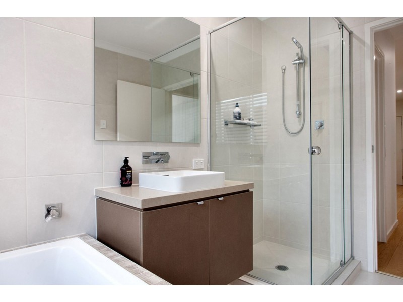 22 Smoke Bush Drive, Noosa Heads QLD 4567