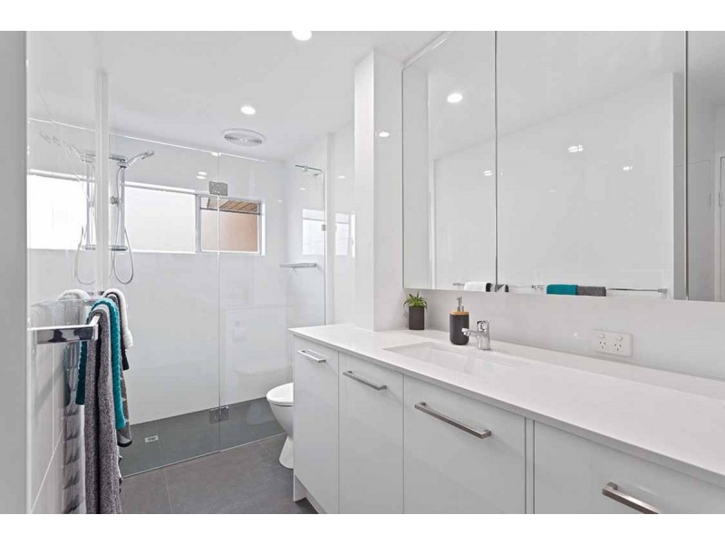 12/18 Mawarra Steet, Palm Beach QLD 4221