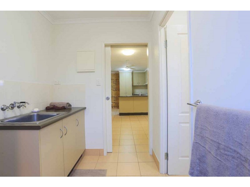 4/9 Maud Street, Mirani QLD 4754