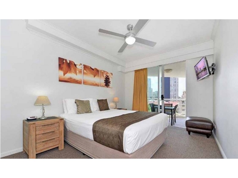 21/15-21 Breaker Street, Main Beach QLD 4217