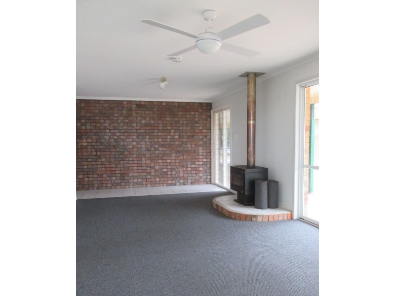 19 Moffat Esplanade, Toorbul QLD 4510