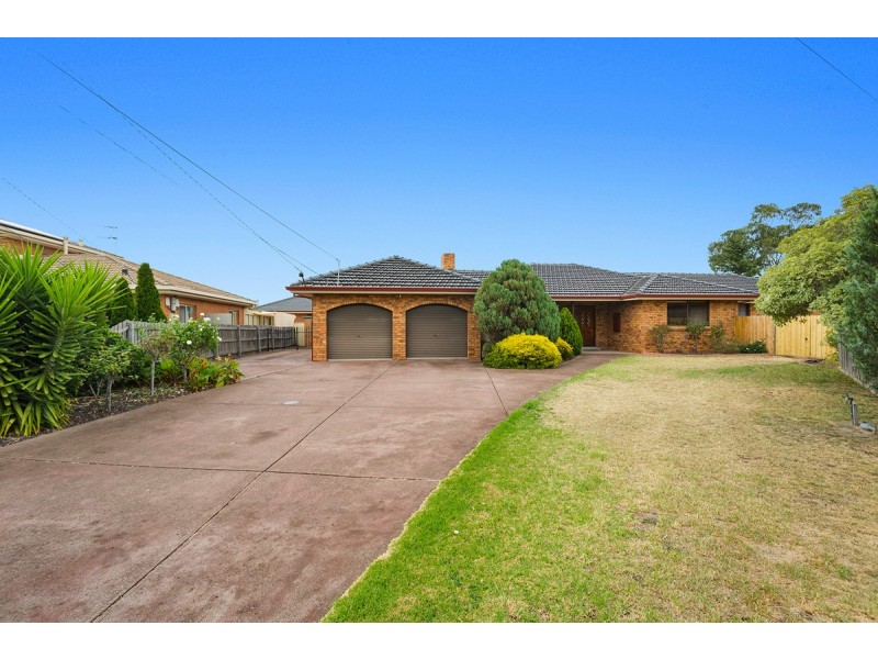 6 Bird Court, Hoppers Crossing VIC 3029