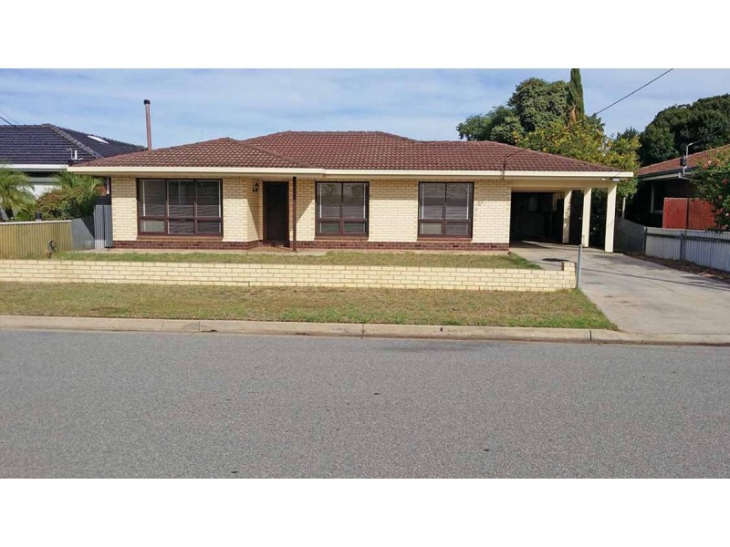 28 Fairway Drive, Seaton SA 5023