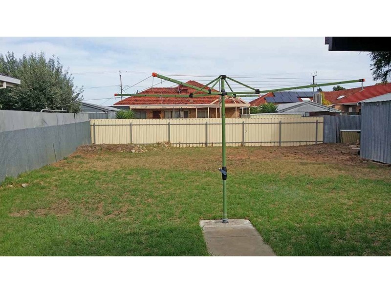 28 Fairway Drive, Seaton SA 5023