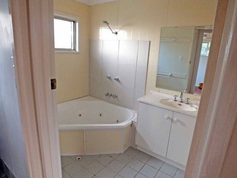 82 Goman Street, Sunnybank Hills QLD 4109