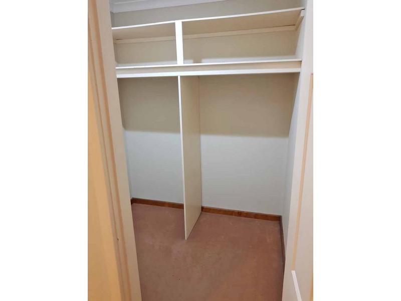 32 Vahland Avenue, Riverton WA 6148