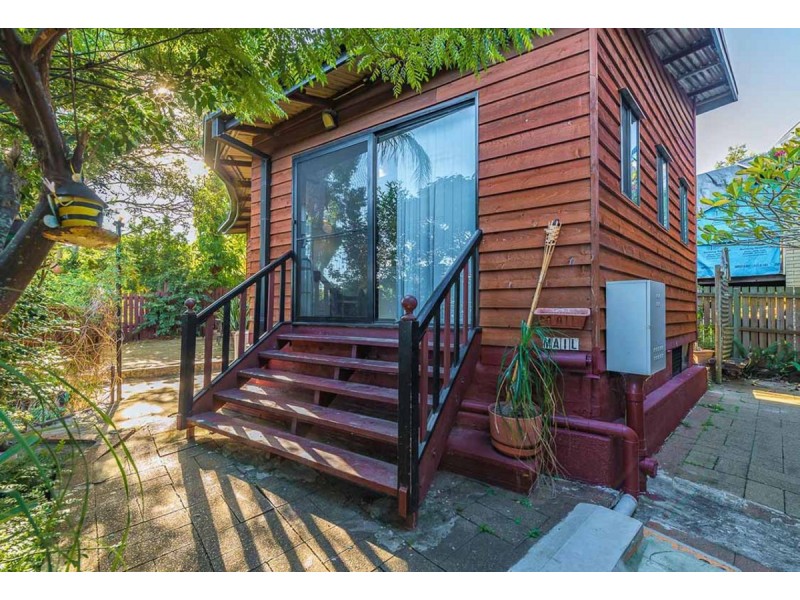 B/13 Furlong Street, Indooroopilly QLD 4068