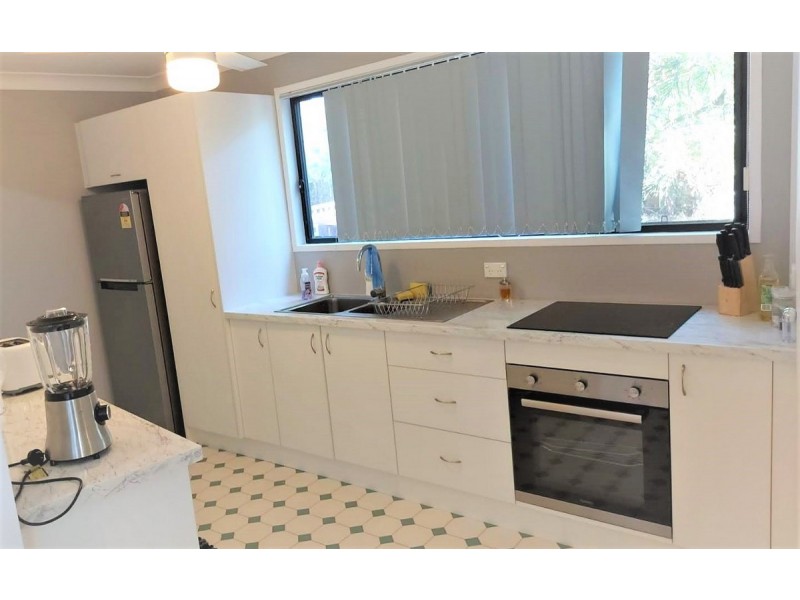 B/13 Furlong Street, Indooroopilly QLD 4068