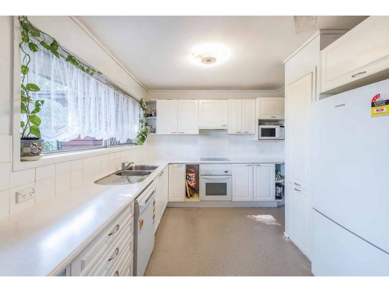 A/13 Furlong Street, Indooroopilly QLD 4068