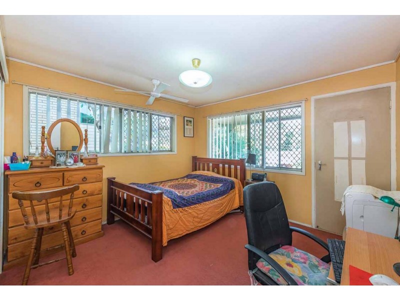 A/13 Furlong Street, Indooroopilly QLD 4068