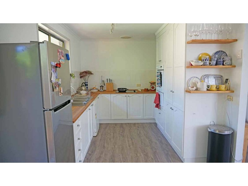 1 Newport Cr, Boambee East NSW 2452