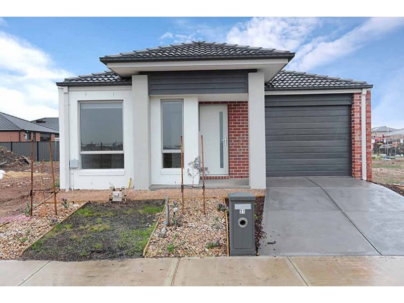 17 Wimbledon Grove, Truganina VIC 3029