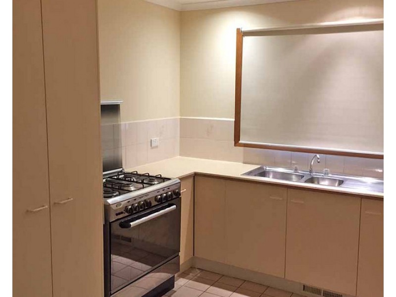 2/52 Central Avenue, Bayswater North VIC 3153