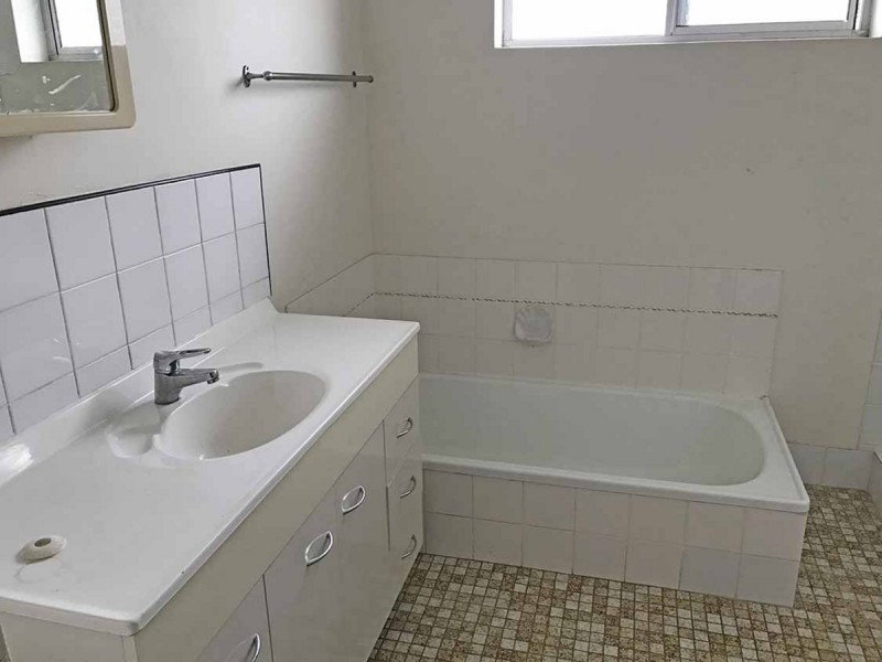 2/11 Robinson, Coorparoo QLD 4151