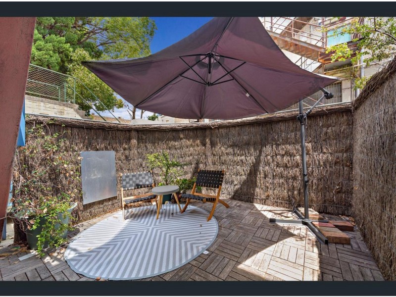1/5 Esplanade, Ashfield NSW 2131
