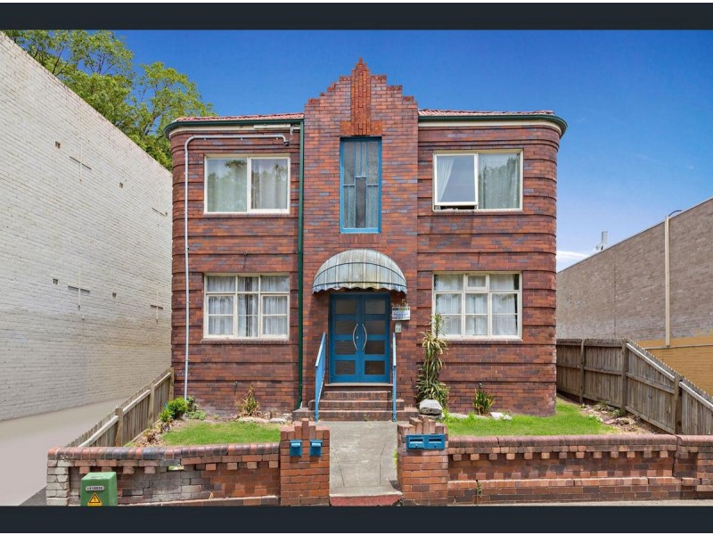 1/5 Esplanade, Ashfield NSW 2131