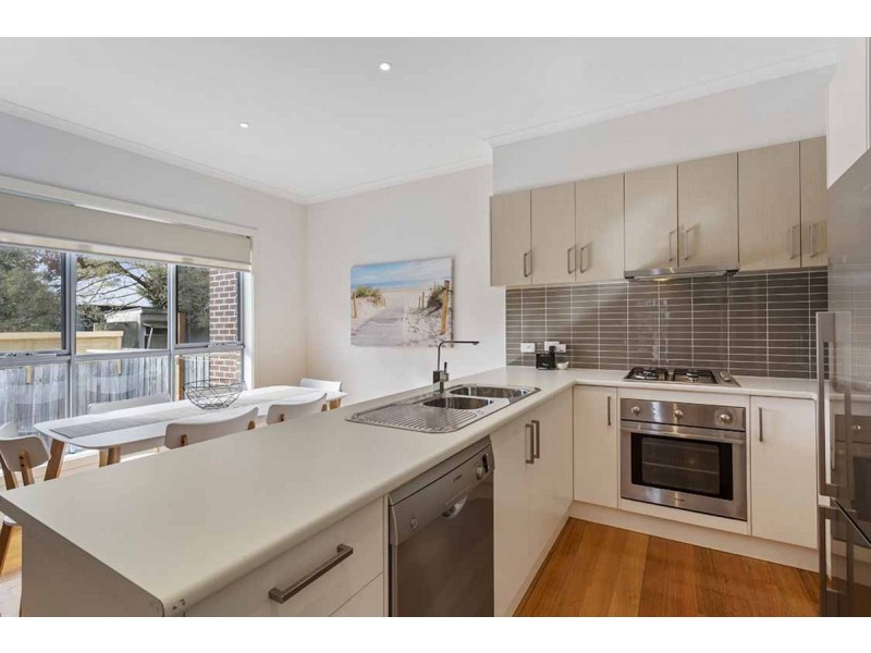 27 Charles Street, Dromana VIC 3936