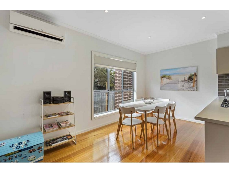 27 Charles Street, Dromana VIC 3936