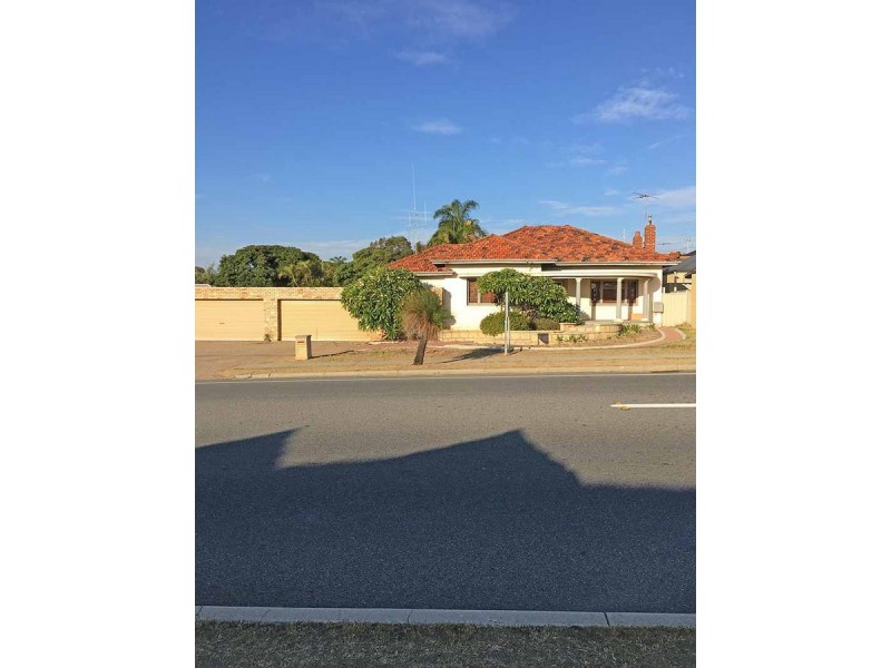 386 Rockingham Road, Spearwood WA 6163