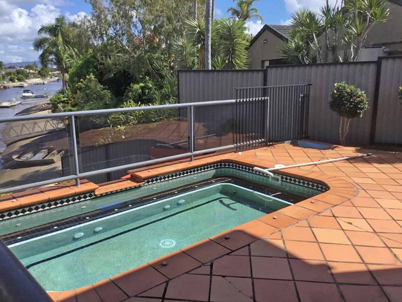 4 Saxonvale Terrace, Mermaid Waters QLD 4218