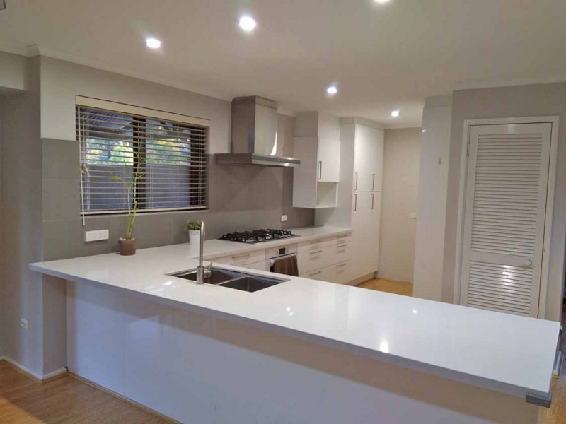 6 Lenna Court, Karawara WA 6152