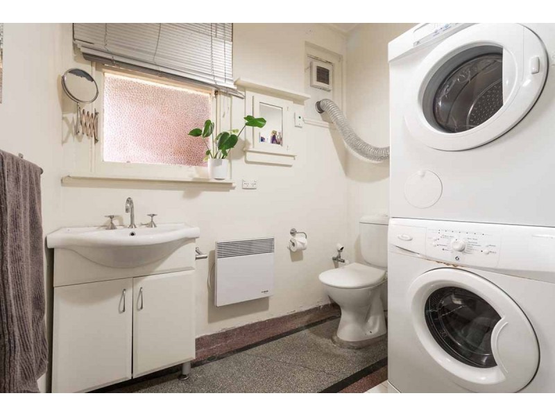 14/6-18 Princes Street, St Kilda VIC 3182