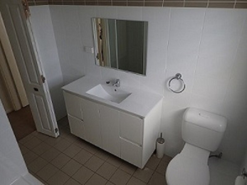 2/2 Conden Place, Toukley NSW 2263