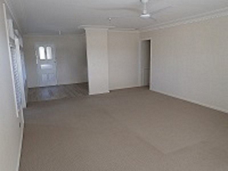 2/2 Conden Place, Toukley NSW 2263