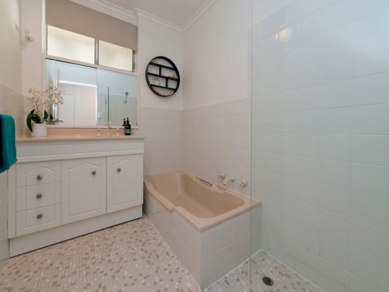 13 Ascham Road, Hope Valley SA 5090